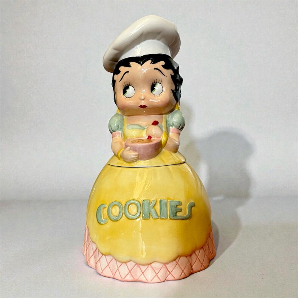 1995 Betty Boop Baking Vintage Collectible Ceramic Cookie Jar by Vandor
